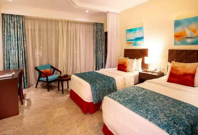 پانسیون Room In Bb Sarova Whitesands Beach Resort Spa 3