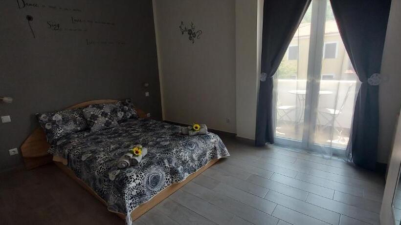 Bed and Breakfast Clausis