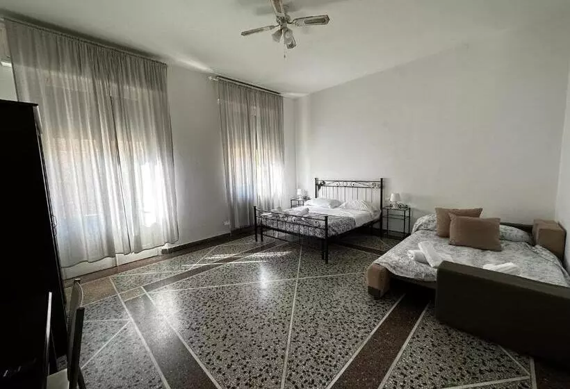 ベッドアンドブレックファースト Holiday Pisa Gare 2