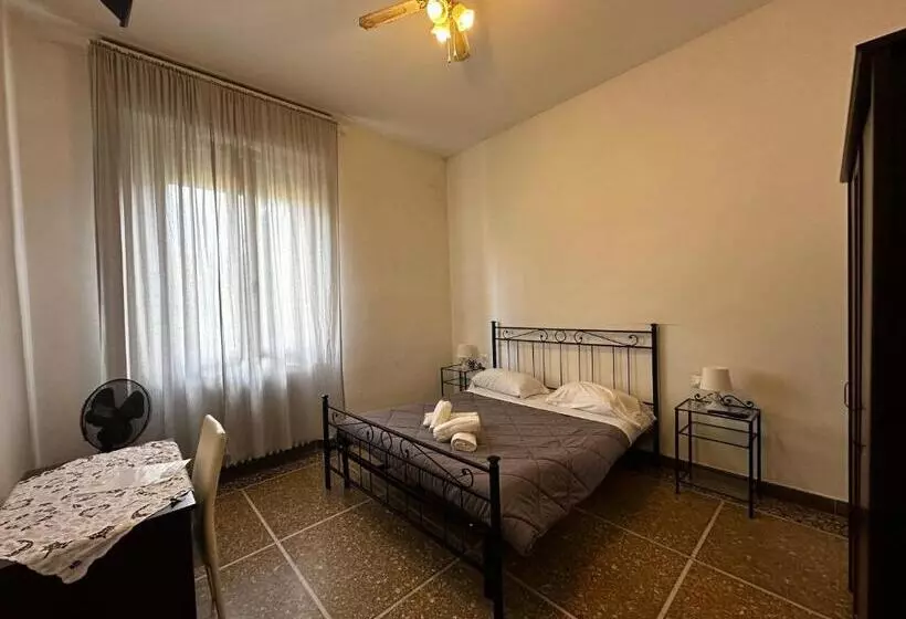 ベッドアンドブレックファースト Holiday Pisa Gare 2