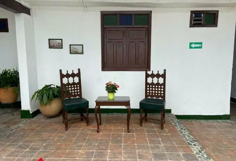 ホテル Casa Antigua Buga