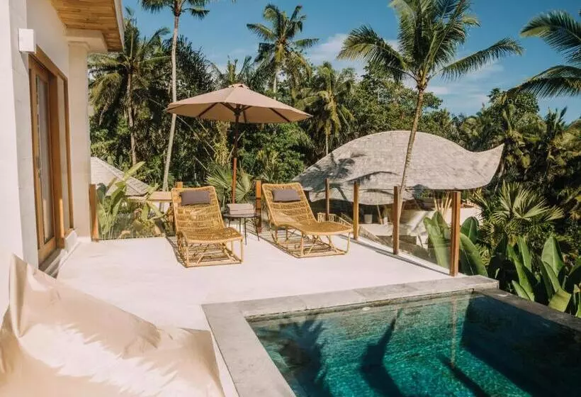 Hotelli Neano Escape