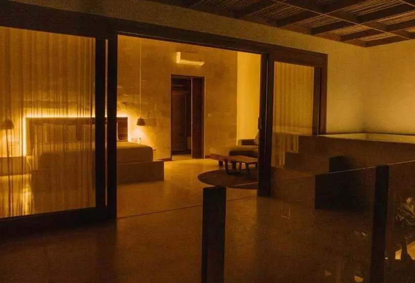 Hotelli Neano Escape