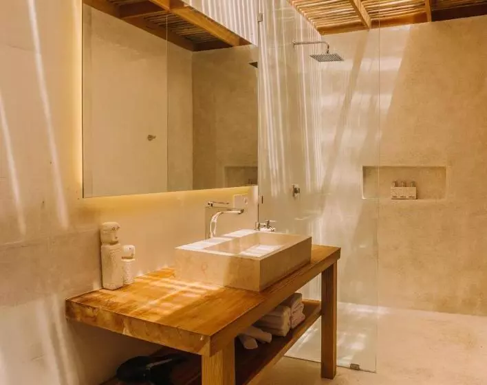 Hotelli Neano Escape