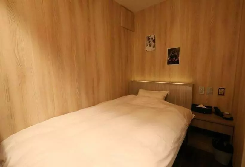 ホテル Takahashi Building 3rd And 4th Floors   Vacation Stay 24477v