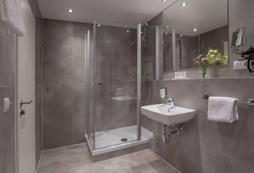 Hotelli Unique Pearl