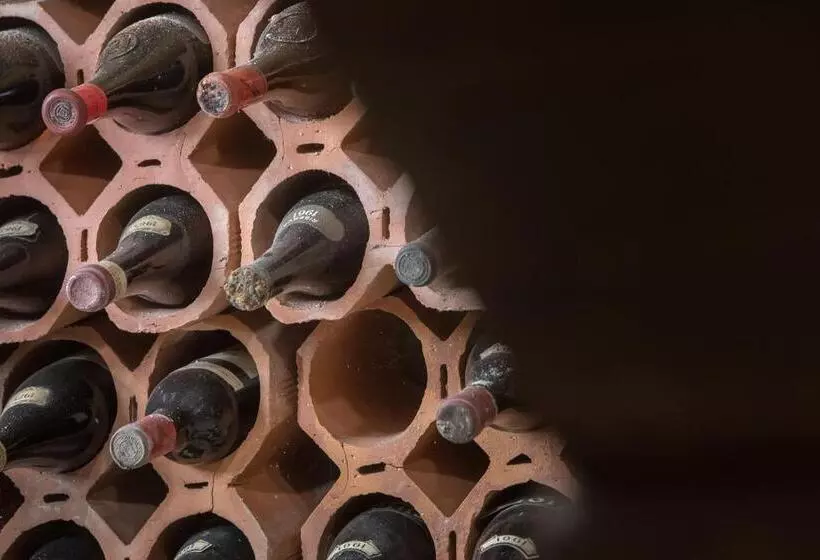 Majatalo Le Case Di Angelina   Langhe Loft & Suites