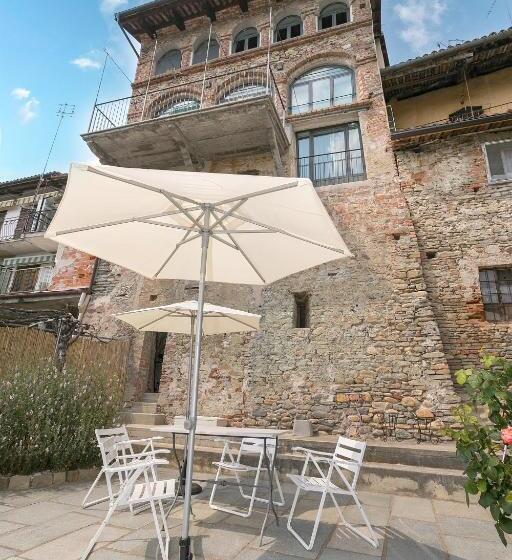 ペンション Le Case Di Angelina Langhe Loft & Suites