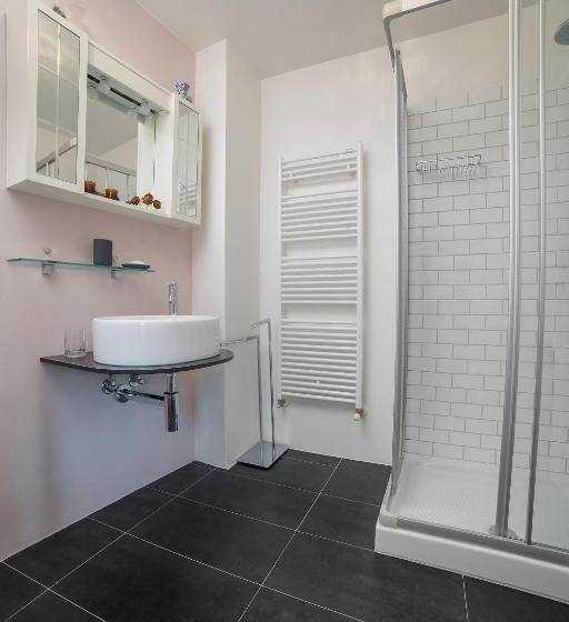 ペンション Le Case Di Angelina Langhe Loft & Suites