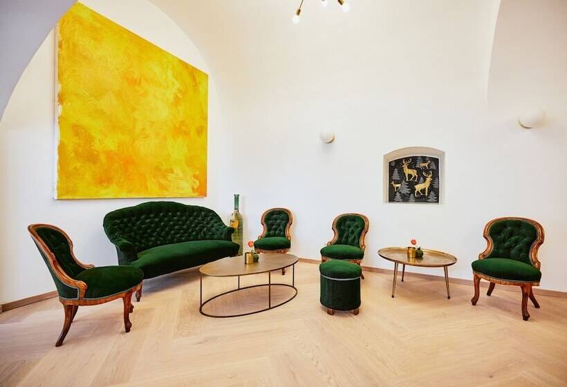 Boutiquehotel Zum Goldenen Hirschen