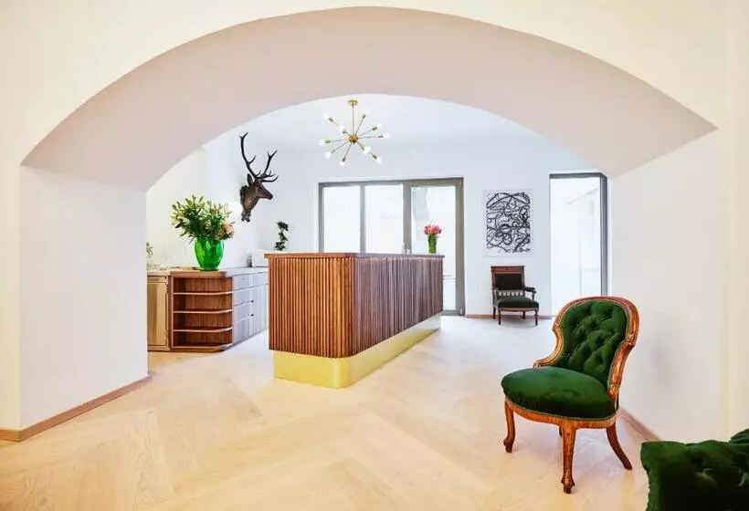 Boutiquehotel Zum Goldenen Hirschen