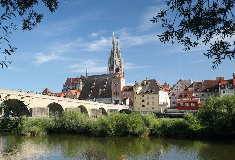 هتل Das Regensburg