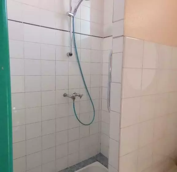 Hotelli Les Charmilles