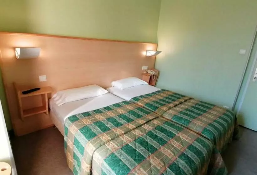 Hotelli Les Charmilles