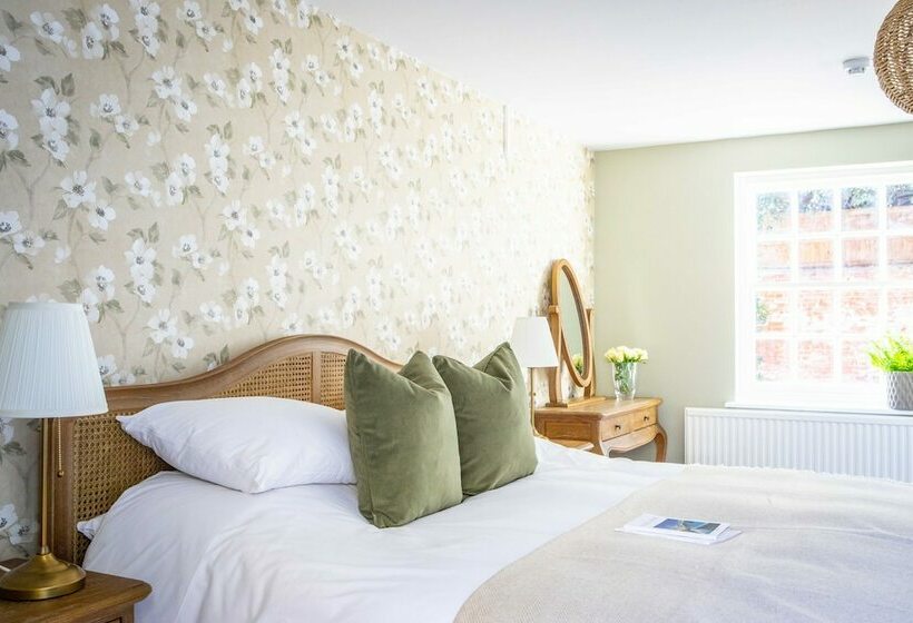 فندق The White Horse Boughton Under Blean