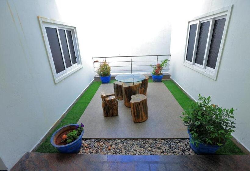 בית מלון כפרי Thiru Pavilion Retreat