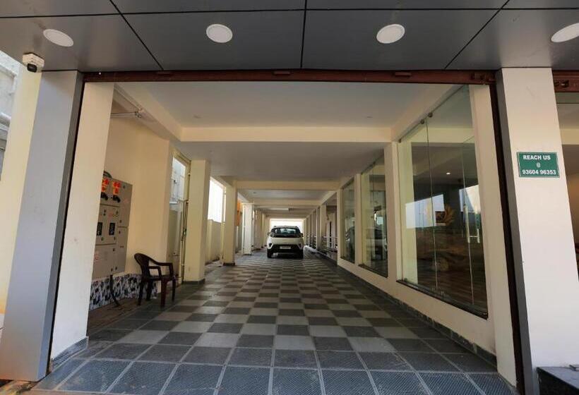 בית מלון כפרי Thiru Pavilion Retreat