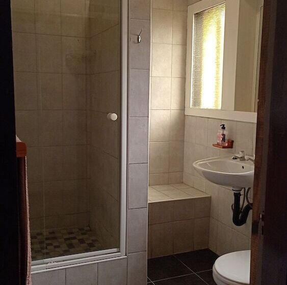 پانسیون Swakopmund Desert Stay