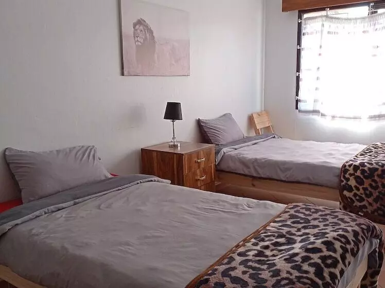 پانسیون Swakopmund Desert Stay