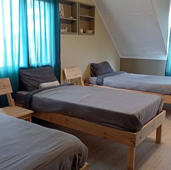 پانسیون Swakopmund Desert Stay