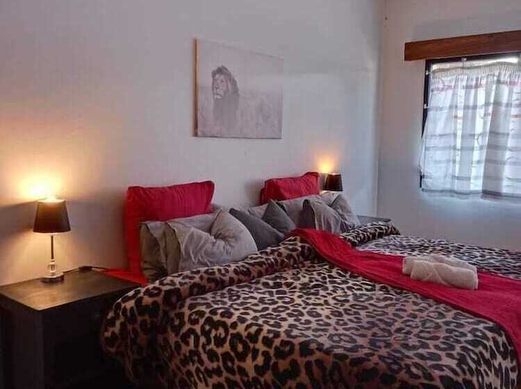 پانسیون Swakopmund Desert Stay