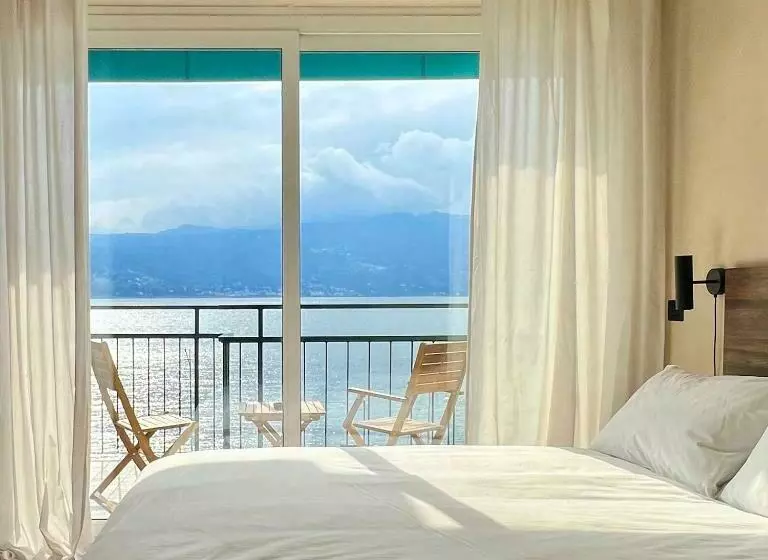 Hotelli La Dama Del Porto