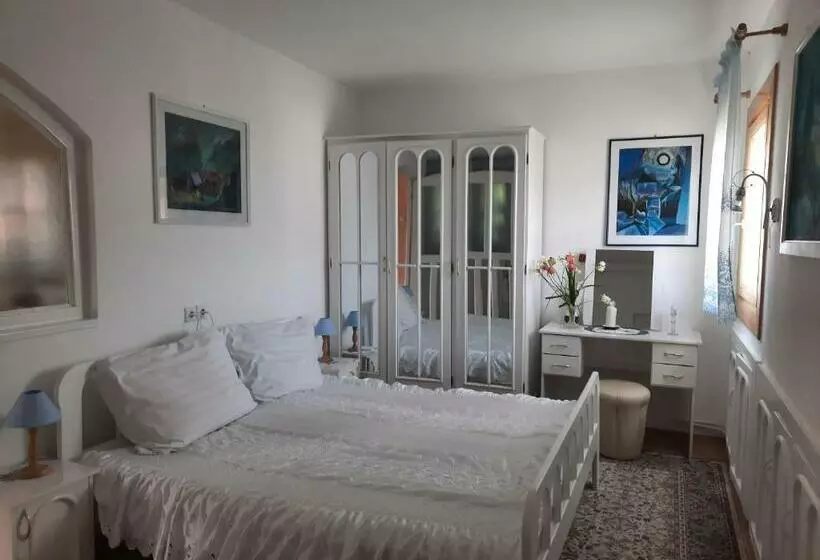 ペンション Antal Apartmans Lunca De Sus Kulcsosház Gyimesfelsőlok