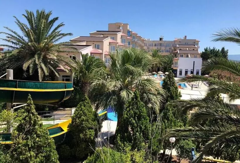 Hotelli Afytos ören Park Mtk