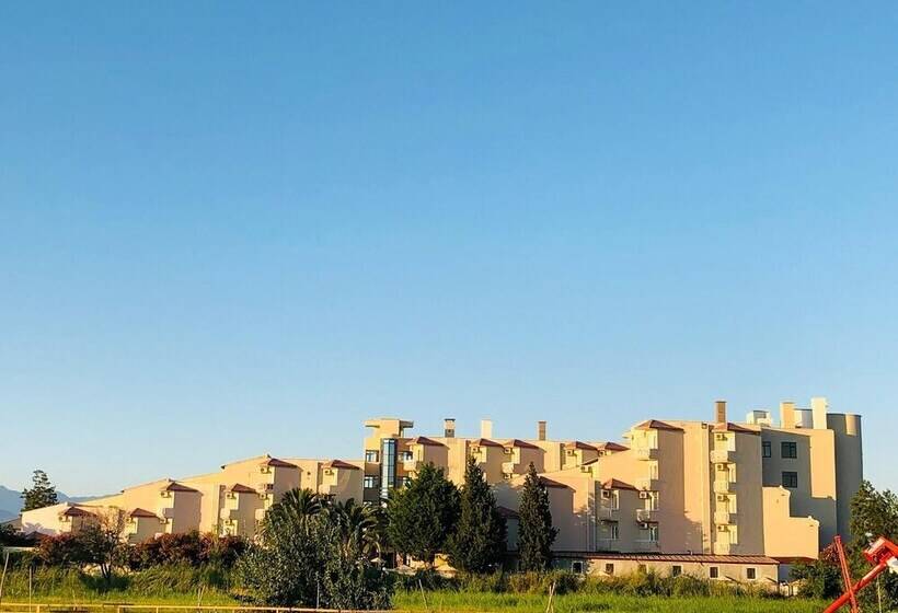 בית מלון כפרי Afytos ören Park Mtk