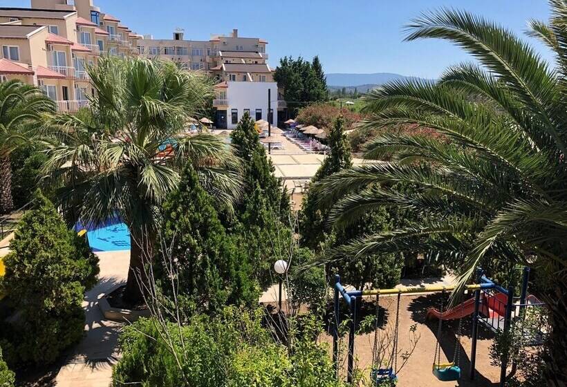 בית מלון כפרי Afytos ören Park Mtk