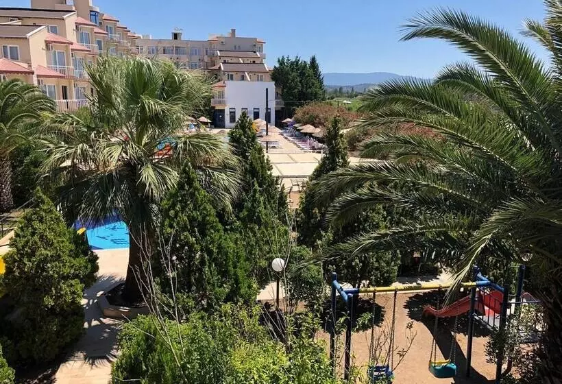 Hotelli Afytos ören Park Mtk