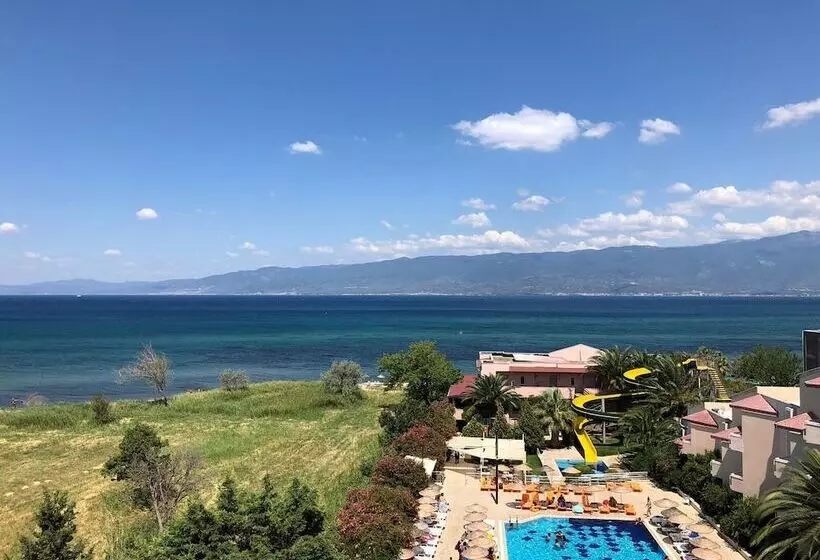 Hotelli Afytos ören Park Mtk