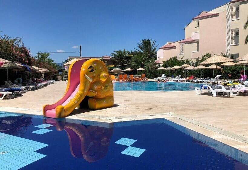 בית מלון כפרי Afytos ören Park Mtk