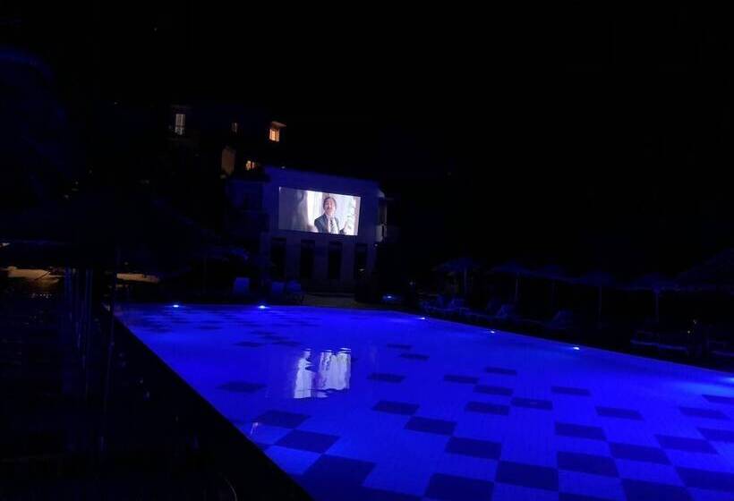 בית מלון כפרי Afytos ören Park Mtk