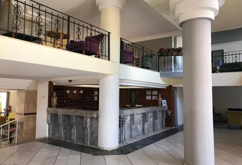 Hotelli Afytos ören Park Mtk