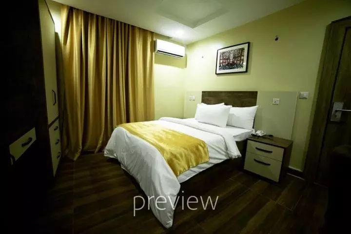 هتل Edgewood Manor