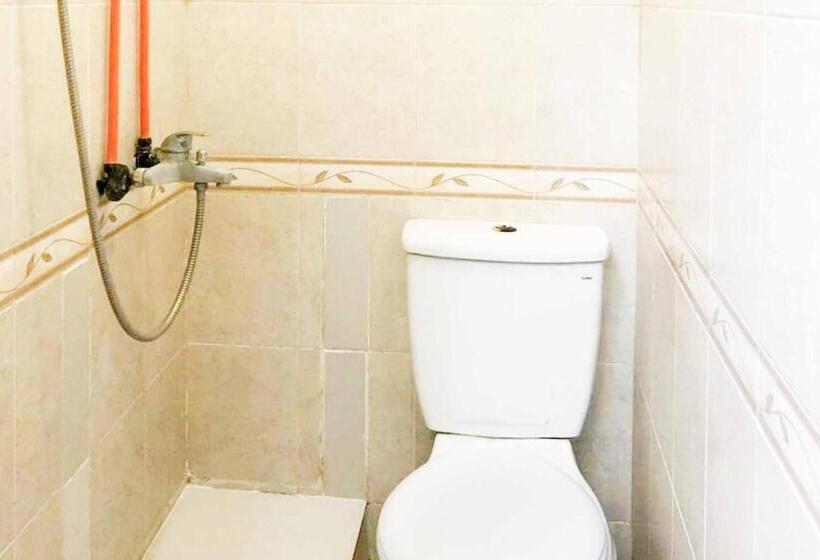 فندق Koolkost @ Raya Ngagel