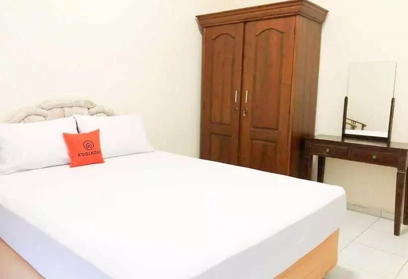 Hotell Koolkost @ Raya Ngagel