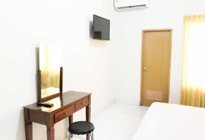 فندق Koolkost @ Raya Ngagel