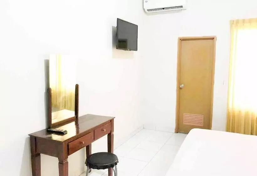 Hotell Koolkost @ Raya Ngagel