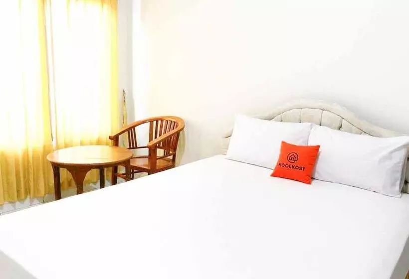 Hotell Koolkost @ Raya Ngagel