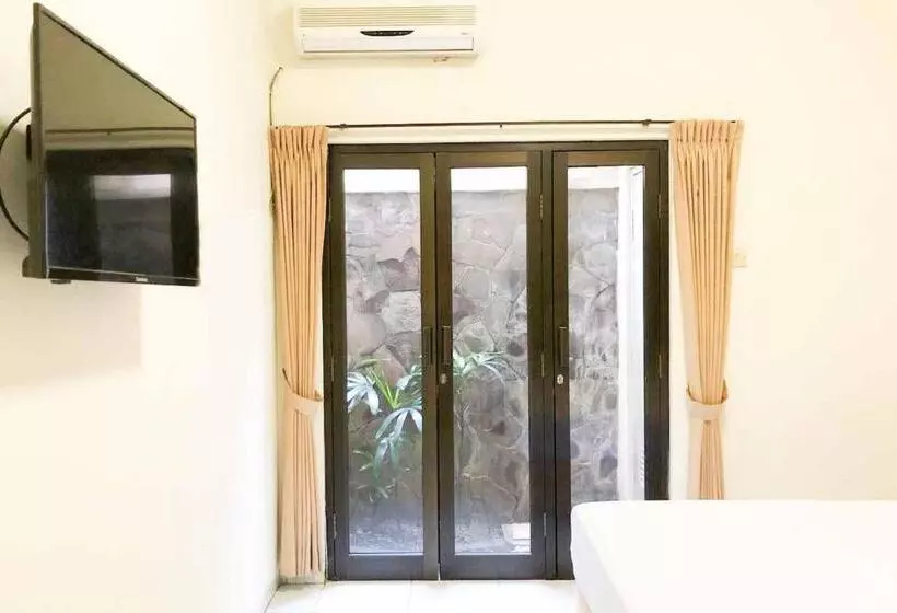 Hotell Koolkost @ Raya Ngagel