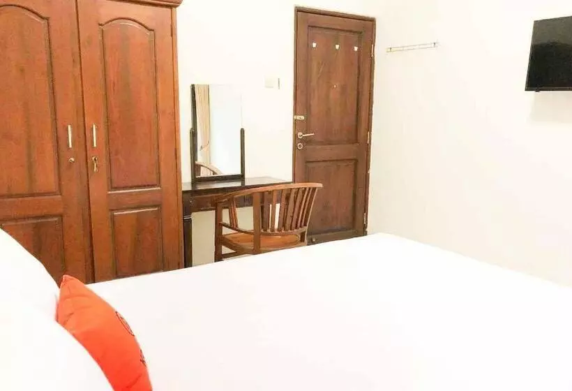 Hotell Koolkost @ Raya Ngagel
