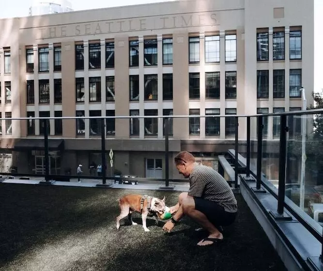 ホテル Level Seattle Downtown  South Lake Union