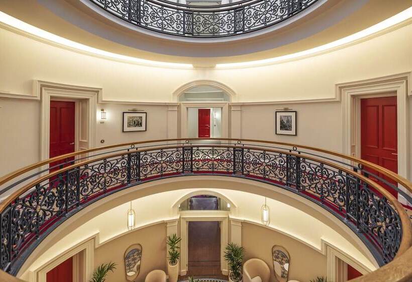 Virgin Hotels Edinburgh