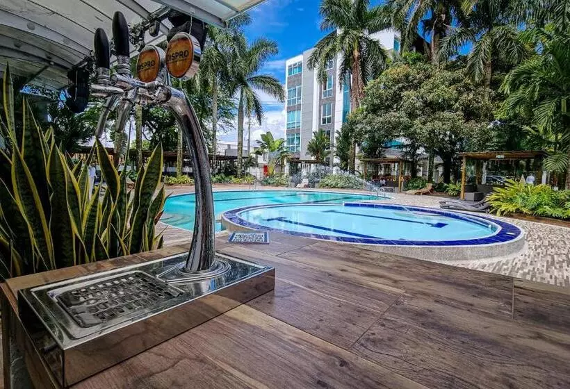 ホテル Wayra Club