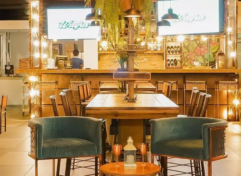 ホテル Wayra Club