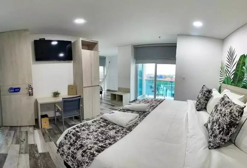 ホテル Wayra Club