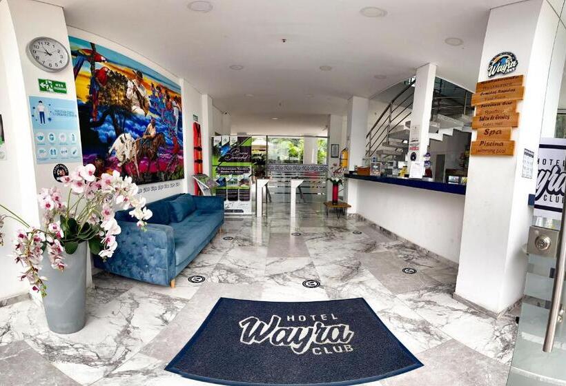 Hotel Wayra Club