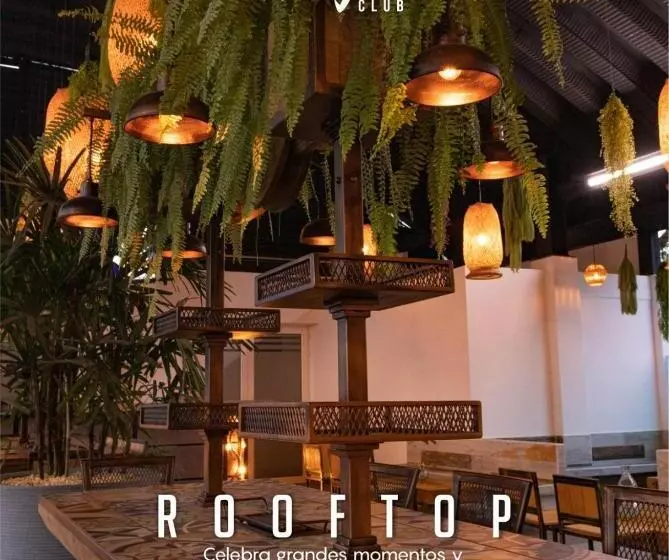 ホテル Wayra Club